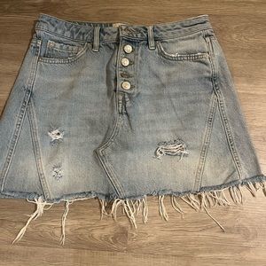 Free people blue denim mini skirt. Size 26.